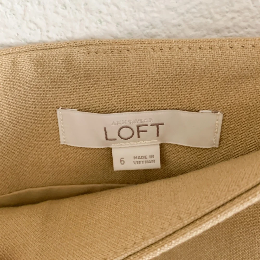 NWT LOFT Tan Pencil Skirt Size 6 - Picture 3 of 6